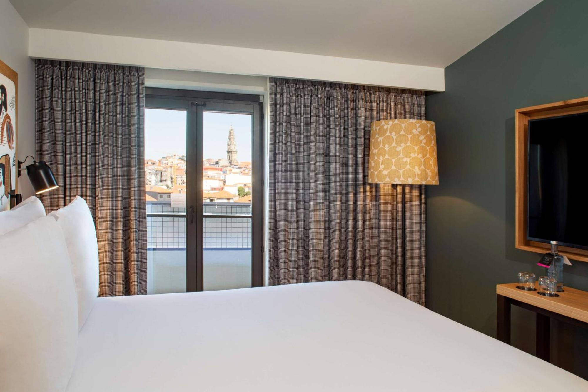 Se Catedral Hotel Porto, Tapestry Collection By Hilton 外观 照片